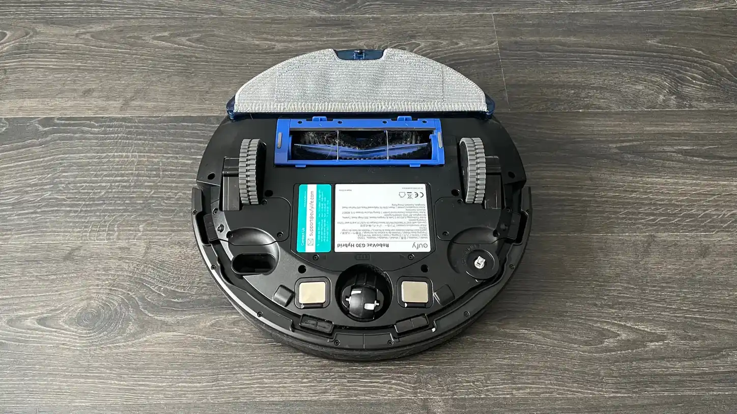 Eufy RoboVac G30 robot vacuum image 2